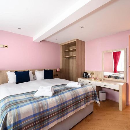Super King Garden Suite With En-Suite Edinburgh Exterior photo