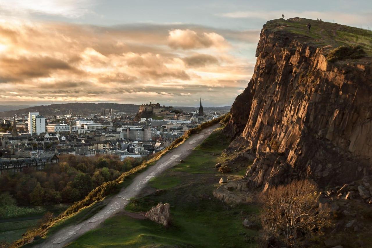 Super King Garden Suite With En-Suite Edinburgh Exterior photo